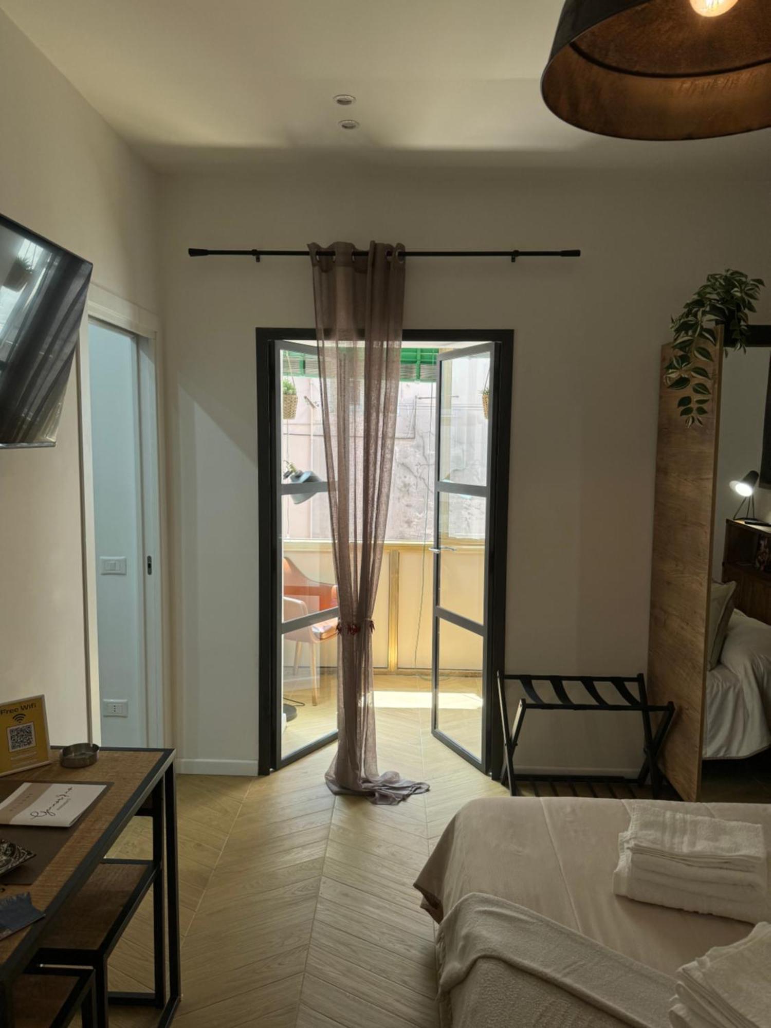 Gennarino Apartments - Panorama Suite With Balcony And Urban Loft Neapol Exteriér fotografie