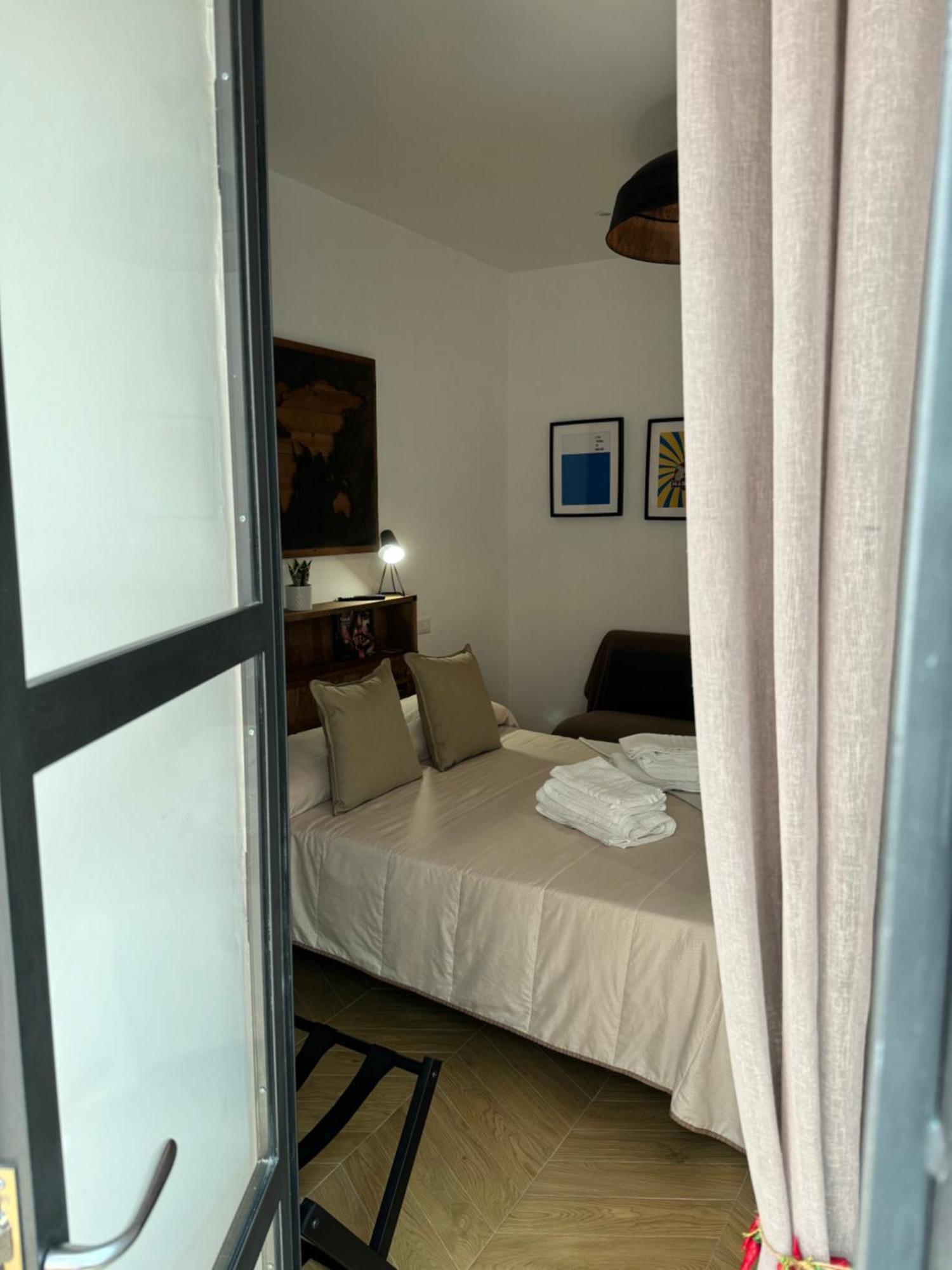 Gennarino Apartments - Panorama Suite With Balcony And Urban Loft Neapol Exteriér fotografie